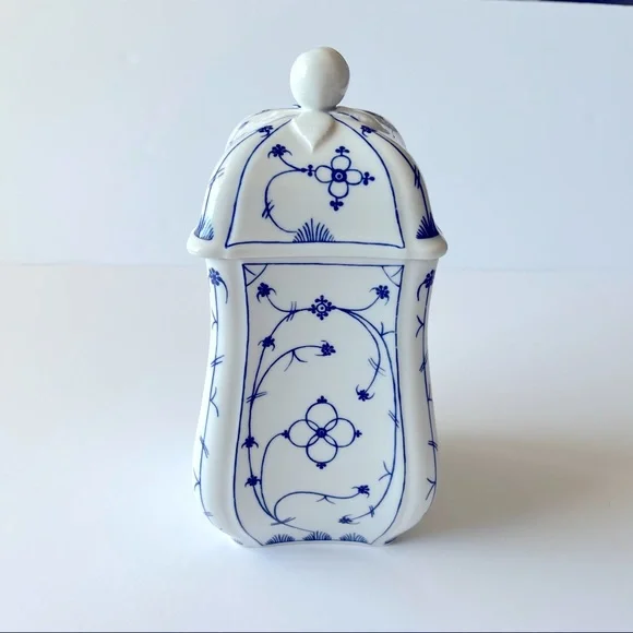 Vintage Gerchenkidee Porcelain Sugar Jar
